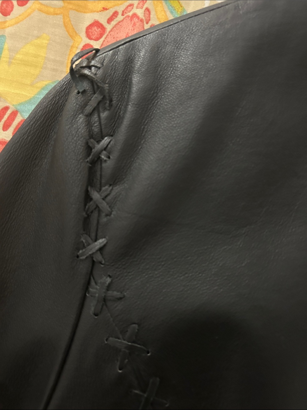 Pamela McCoy Black Leather Fringe Jacket - Picture 9 of 10